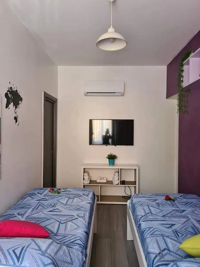 Apartment Ferienwohnung Casa Le Rose Palermo